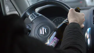 За и против: можно ли продавать алкоголь на автозаправках