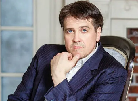 Денис Матросов: биография, личная жизнь и карьера