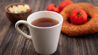 Страшнее сотни сигарет: любимый россиянами чай признали очень вредным