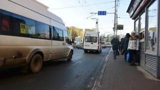 И снова маршрутка. Ребенок получил синяк и чуть не выпал из салона