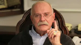 Михалков назвал овцами артисток из Comedy Woman за их шутку