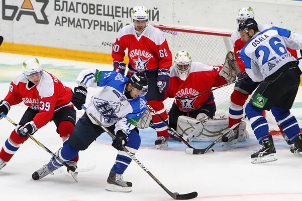 «Нефтехимик» прошел в четвертьфинал Кубка надежды