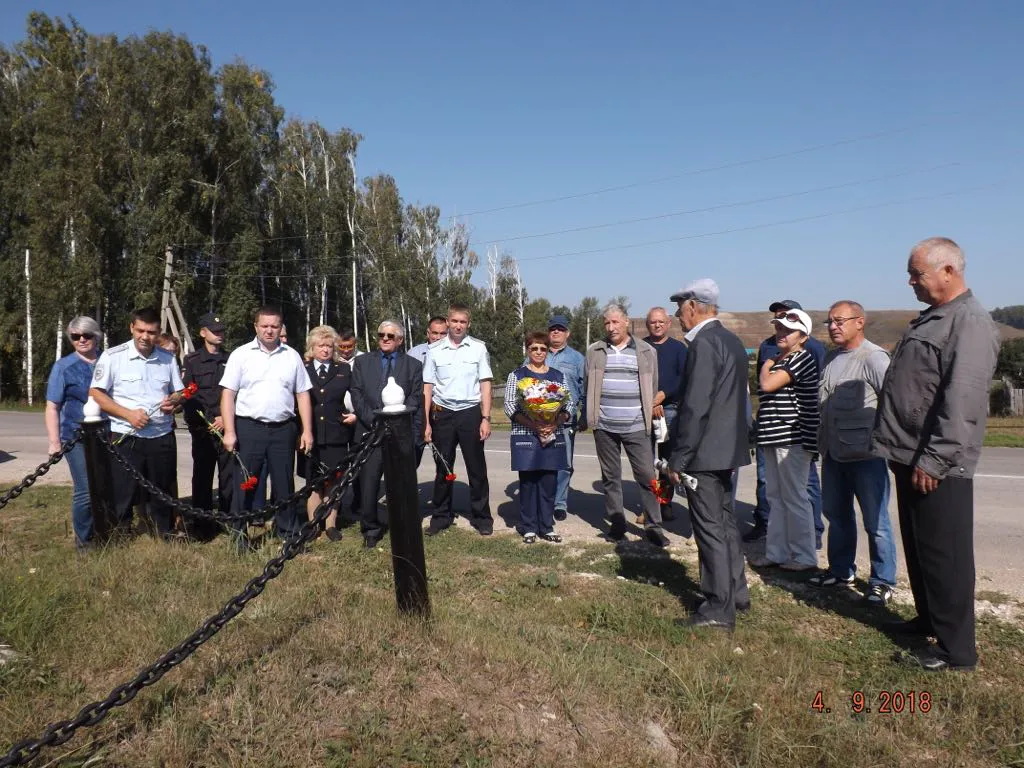 Нижнекамские полицейские помянули коллегу, жестоко убитого почти 30 лет назад