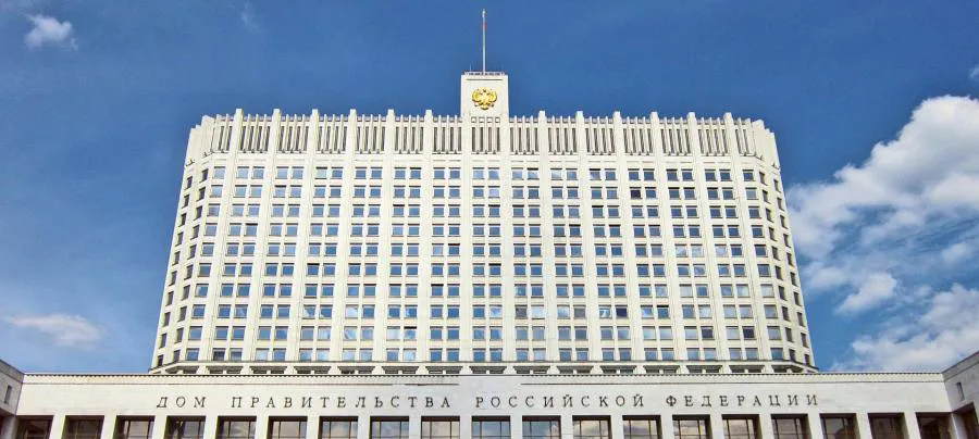 Правительство решило помочь пенсионерам советом