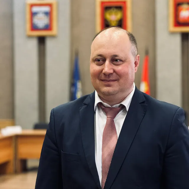 Мэр Озерска уволил ответственную за ЖКХ из-за претензий к работе