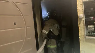 Из горящей многоэтажки в Лакинске эвакуировали 16 человек