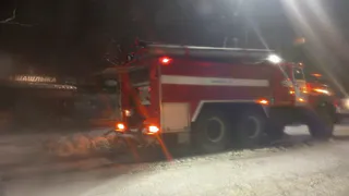 Пожарные ликвидировали возгорание в цеху по производству банных чанов в Челябинской области