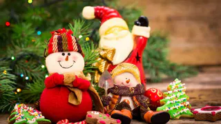 Чем пах и звучал Новый год более 100 лет назад?