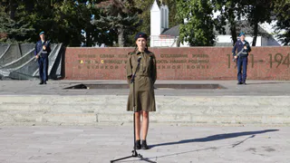 У Вечного огня во Владимире прошло открытие Вахты памяти на посту №1