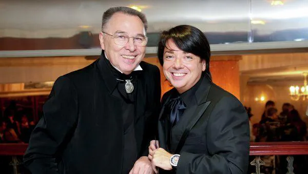 Сегодня в моде черный цвет