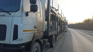 В Рязанской области отлетевшее у фуры колесо попало в грузовик