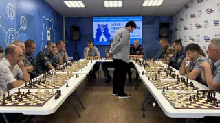 Шахматный поединок с чемпионом мира прошел во Владимире