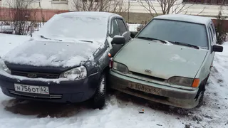 В Кальном автомобили супругов протаранил автомобиль и скрылся с места ДТП