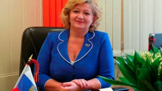 Брянскую чиновницу, подозреваемую в получении крупной взятки, выпустили из-под стражи