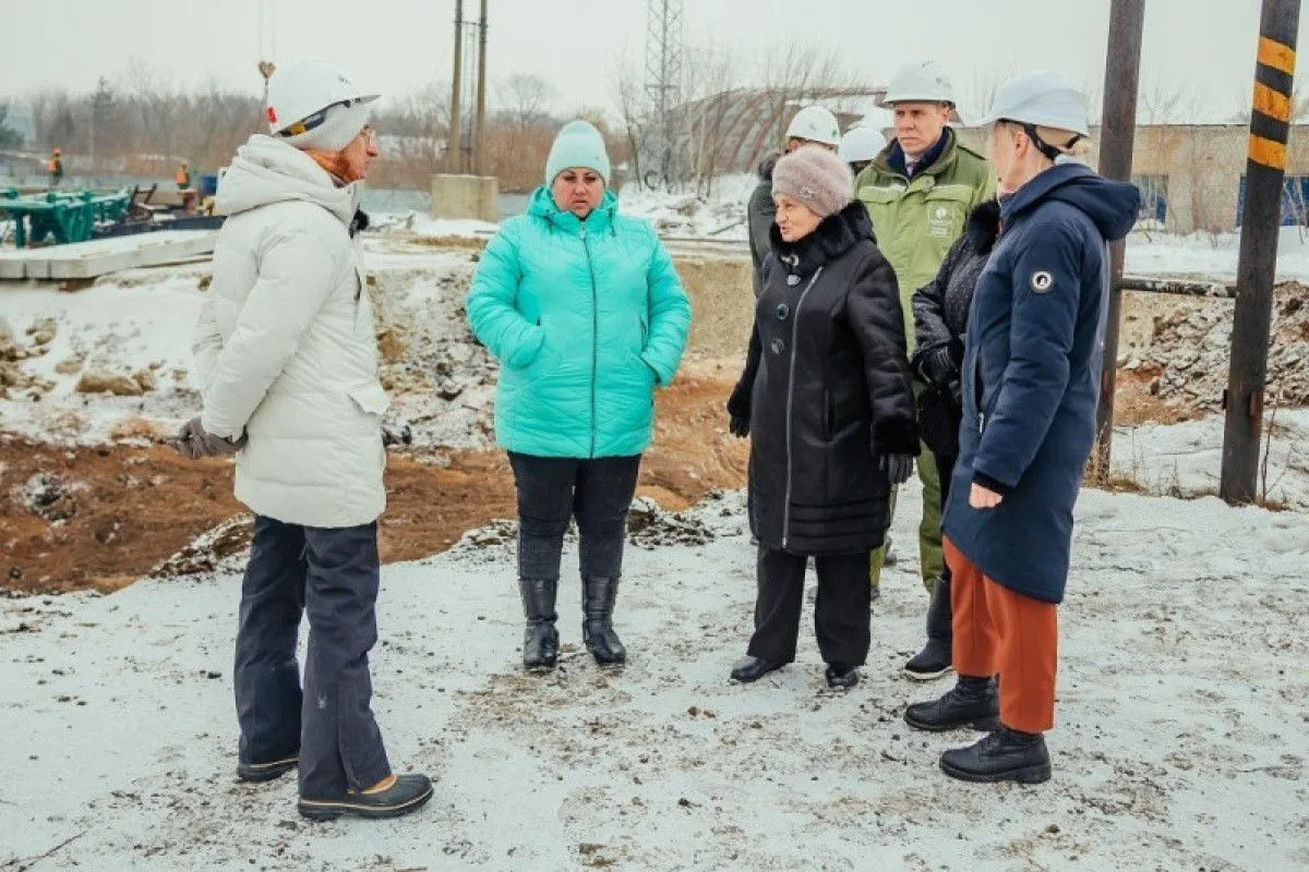 Управляющий директор ГК «Зеленый сад» показал, что происходит с грунтом на бывшем шпалозаводе