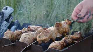 Сталин обожал такой шашлык: с этим маринадом мясо получается невероятно нежным и сочным 