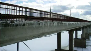 В Коми начали поиск нового подрядчика для ремонта моста через Вычегду