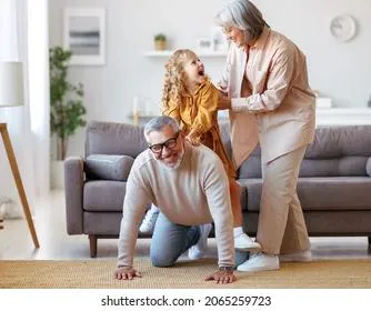 В России собираются доплачивать к пенсиям за многодетность