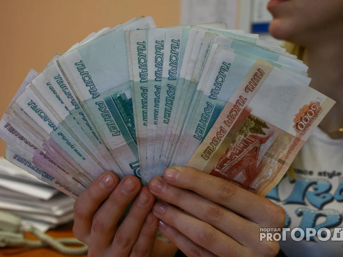 Работник банка похитила сбережения у 30 челябинцев