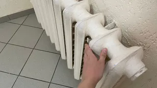 В Челябинской области мужчина украл радиаторы батарей из общежития