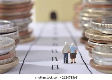 Вступили в силу новые правила перерасчета пенсии после увольнения