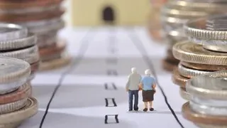 Вступили в силу новые правила перерасчета пенсии после увольнения