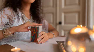 Святочные гадания в Рождество: так наши предки узнавали будущее – не просто традиция, а полезный инструмент