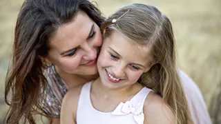 Что подарить на 8 марта: 8 идей для подарков