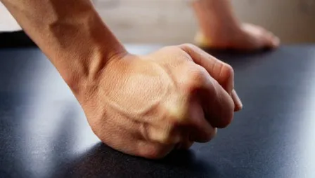 26-летний житель Пензенской области избил соседа своего друга