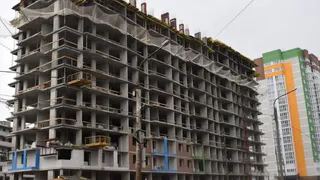 Смертельный 13 этаж: на стройке в Брянске погиб рабочий