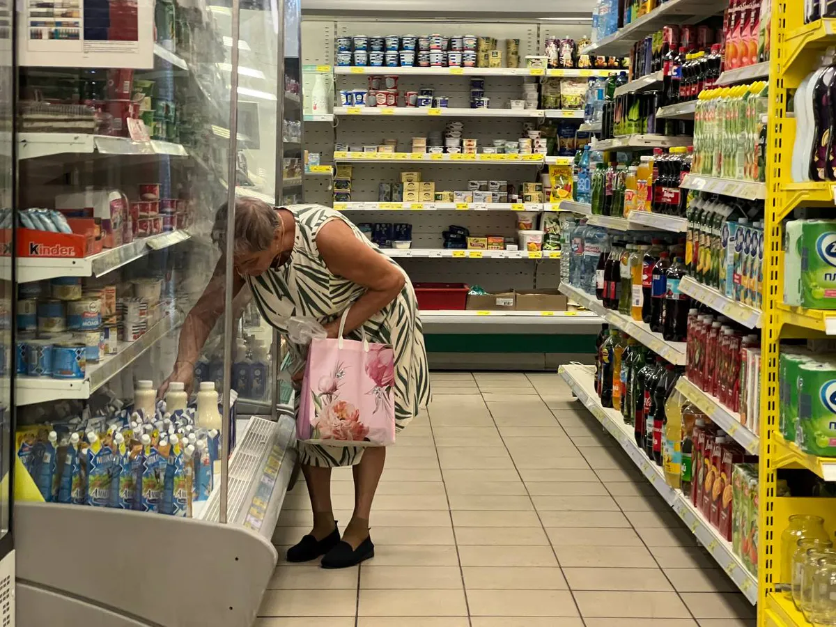 5 продуктов-провокаторов, от которых стоит отказаться после 50. Врачи бьют тревогу