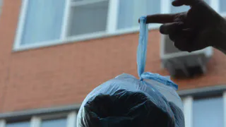 Рязанцы уже год не могут связаться с участковым