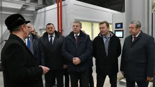 Линник и Богомаз открыли новое производство «Мираторга» в Выгоничском районе