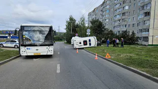 Появились подробности ДТП с переворотом скорой помощи в Чебоксарах