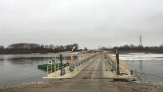 В Рязанской области закрыт понтонный мост через Оку у села Троица