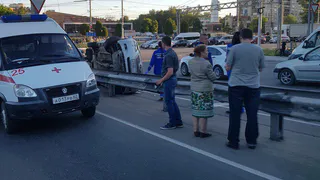 В Рязани на Московском шоссе перевернулась "Тойота". Видео