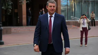 Александр Богомаз поздравил десантников с Днем Воздушно-десантных войск