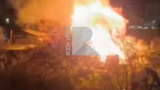 На улице Трубежной в Рязани ночью загорелся дом