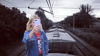 15-летняя девочка получила удар током на крыше поезда - все, что известно