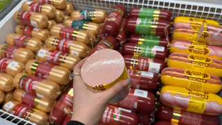 100% чистое мясо и 0% сои: Роскачество назвало лучшую колбасу — хороша и на бутерброд, и на оливье