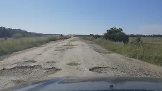 Дорога в Ефремове - из-за внезапных ям можно улететь