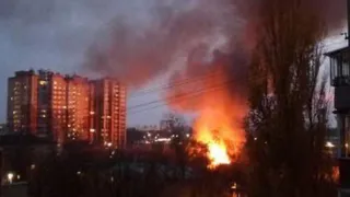 В соцсетях появилось видео с пожара на Полевой