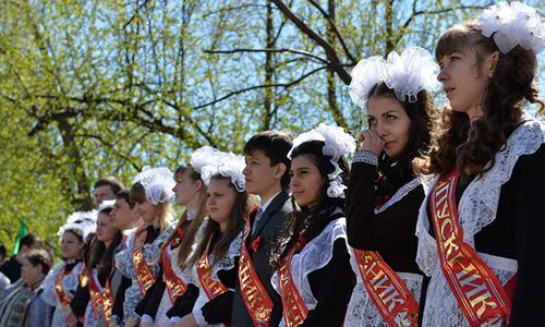 В школах Нижнекамска и района 25 мая прозвенит последний звонок