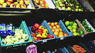 Как сохранить овощи и фрукты свежими: практические советы