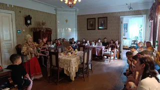 Усадьба Жуковских встретила гостей из ДНР