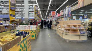 Поможет снять похмелье и стресс: этот сок полезен даже покупной