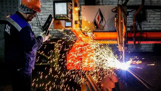 В 2024 году на ММК зафиксировано снижение производства и продаж стали: причины и последствия для металлургиии