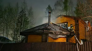 В Коми в четырех пожарах эвакуировали более 90 человек в Ухте, Жешарте, Воркуте и Сыктывкаре