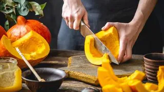 Тыква реально работает: названы продукты, которые нормализуют гормональный фон