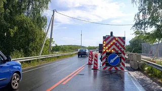 На мосту через реку Уводь в Ковровском районе сужена дорога из-за ремонта